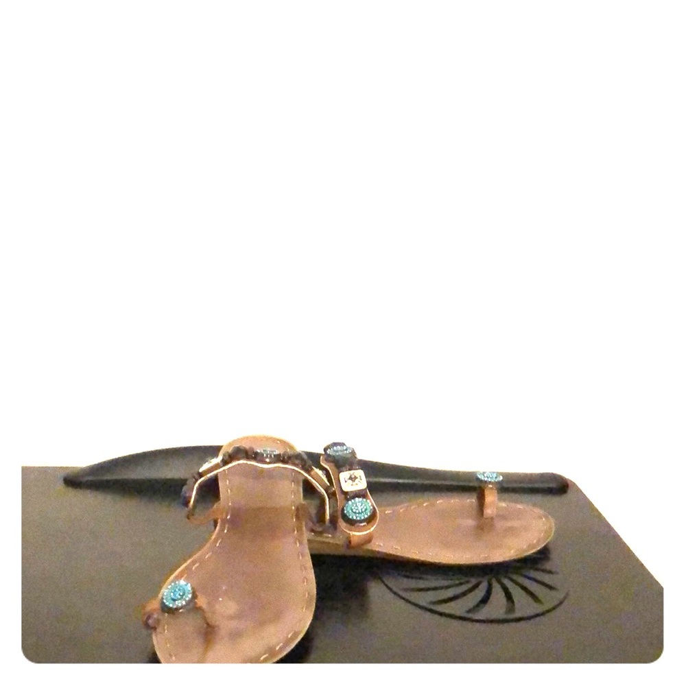 Sandal